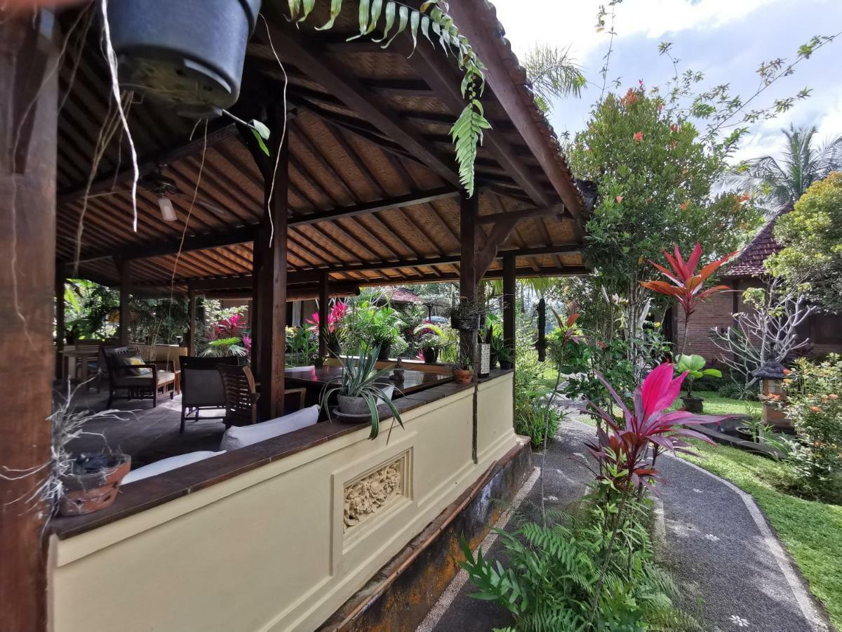 Rumah Sungai Villa 乌布 外观 照片